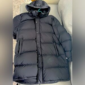 Aritzia Super Puff Mid